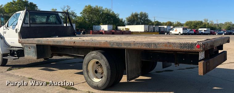 image for item DW2836 2007 Ford F750 XLT Super Duty  flatbed truck