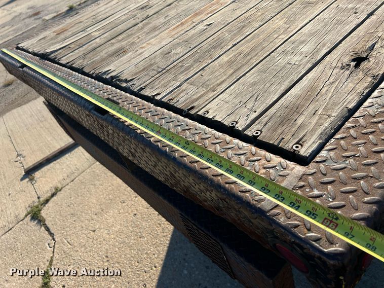 image for item DW2836 2007 Ford F750 XLT Super Duty  flatbed truck