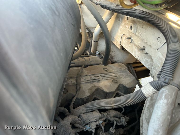 image for item DW2836 2007 Ford F750 XLT Super Duty  flatbed truck