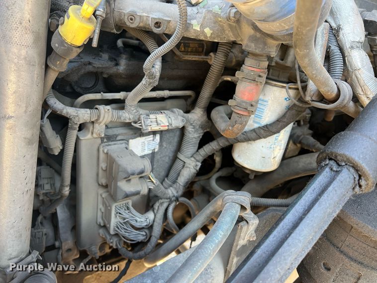 image for item DW2836 2007 Ford F750 XLT Super Duty  flatbed truck