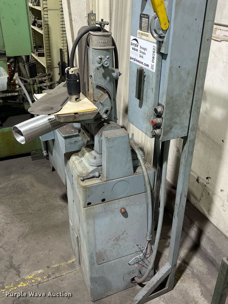 image for item DW2837 Browning sharpe  belt sander