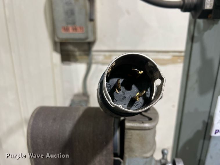 image for item DW2837 Browning sharpe  belt sander