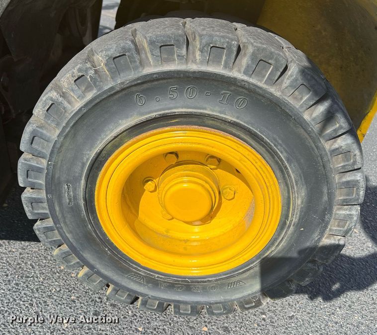 image for item DW2842 Daewoo G25E-3  forklift