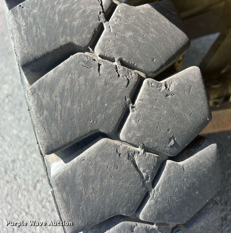 image for item DW2842 Daewoo G25E-3  forklift