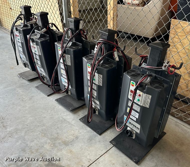 image for item DW2849 (10) Zivan chargers