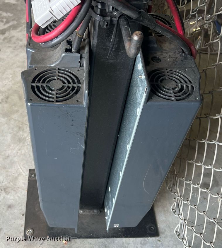 image for item DW2850 (10) Zivan chargers