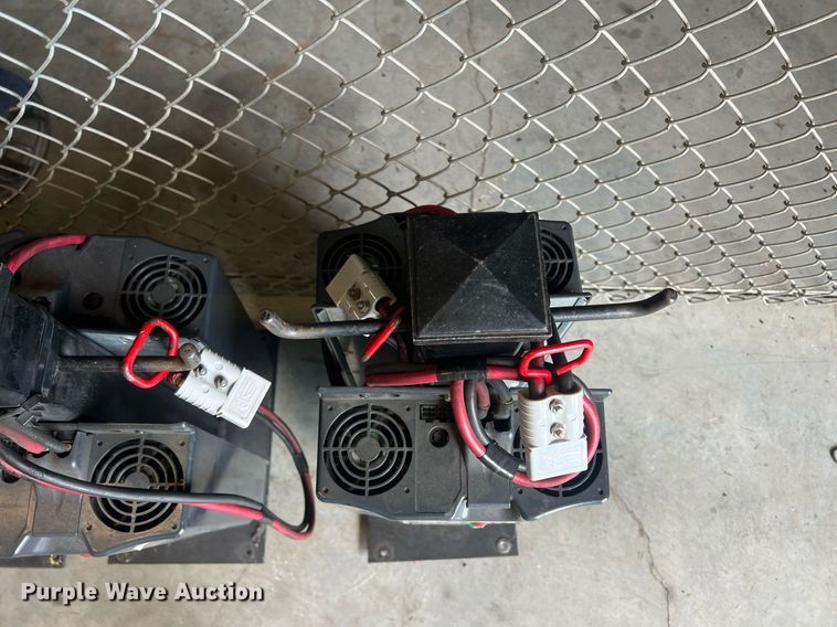 image for item DW2850 (10) Zivan chargers