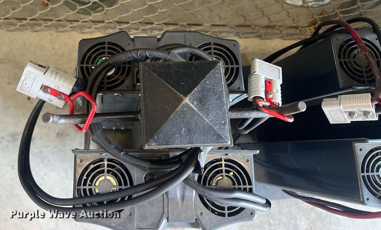 image for item DW2850 (10) Zivan chargers