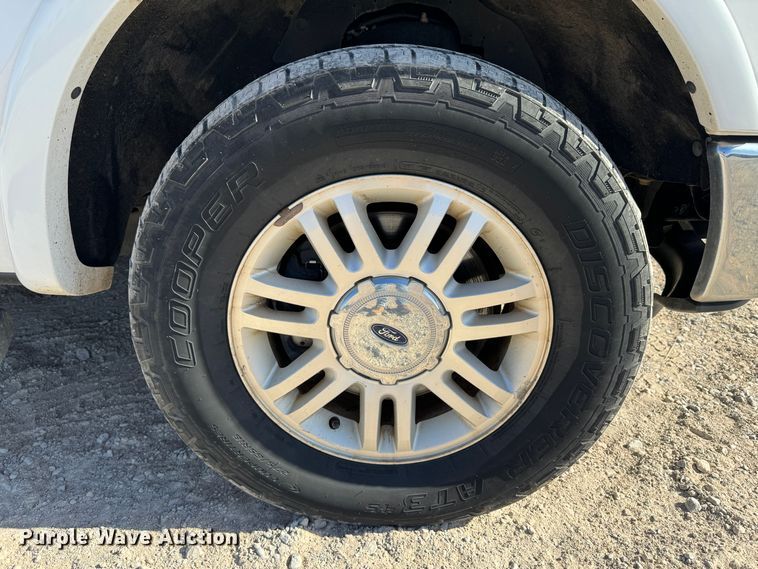 image for item GQ9216 2014 Ford F150  SuperCrew pickup truck