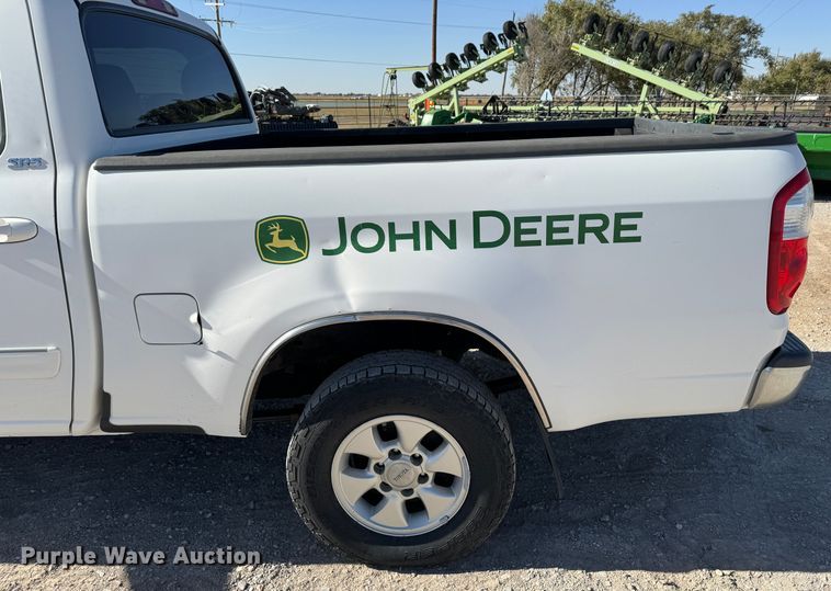 image for item GQ9217 2006 Toyota Tundra  Double Cab pickup truck