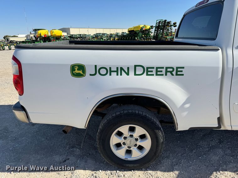 image for item GQ9217 2006 Toyota Tundra  Double Cab pickup truck