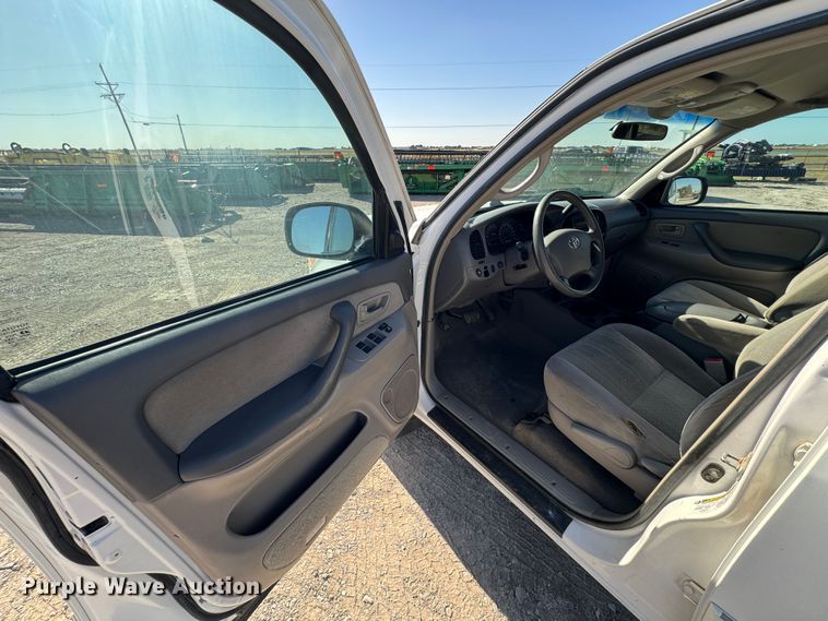 image for item GQ9217 2006 Toyota Tundra  Double Cab pickup truck