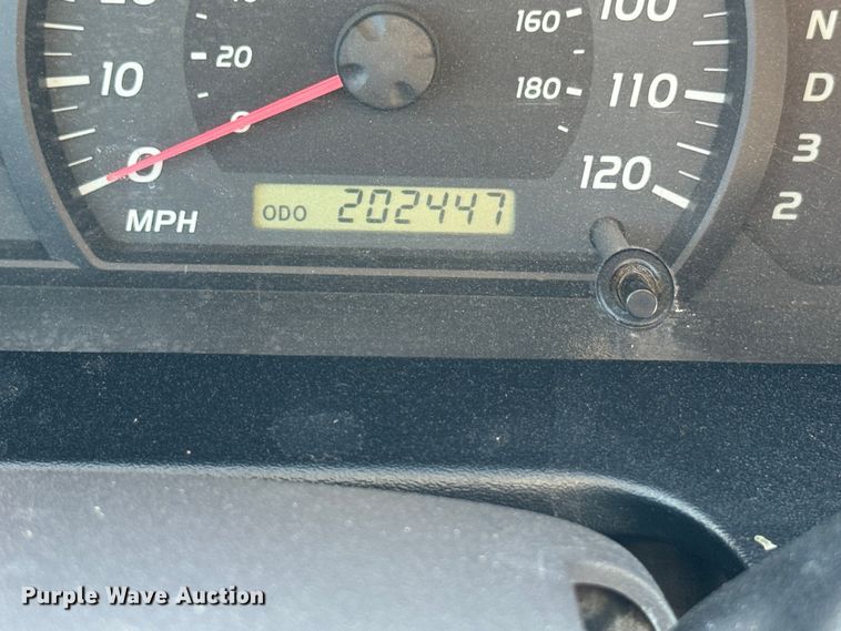 image for item GQ9217 2006 Toyota Tundra  Double Cab pickup truck