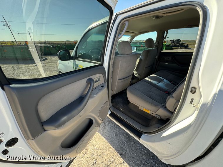 image for item GQ9217 2006 Toyota Tundra  Double Cab pickup truck