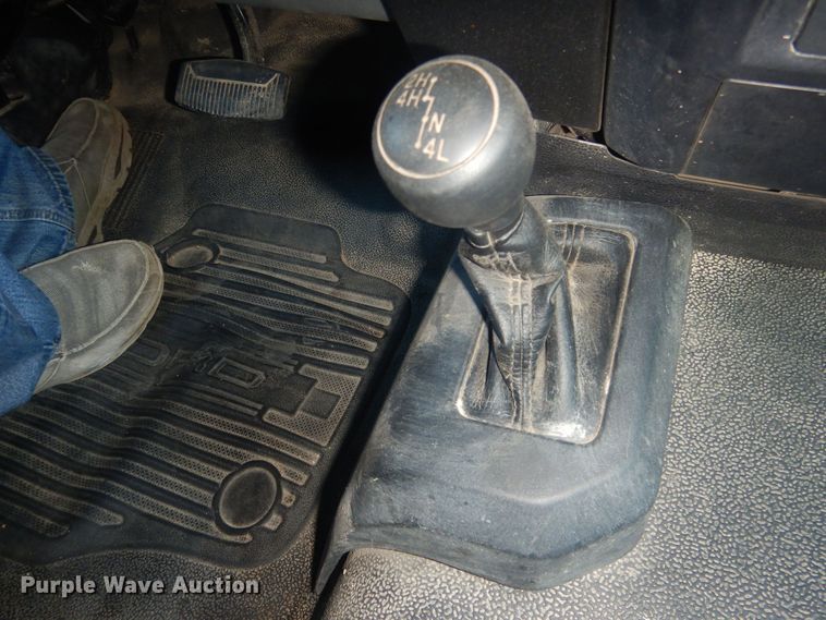 image for item HU9471 2017 Ford F450  flatbed pickup truck