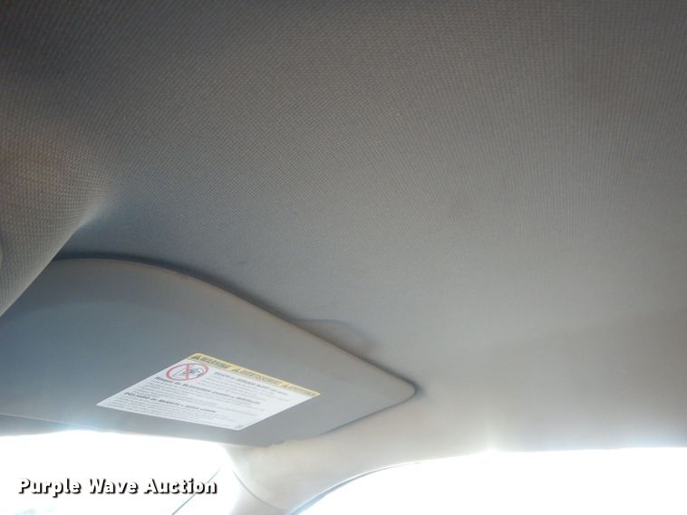 image for item HU9471 2017 Ford F450  flatbed pickup truck