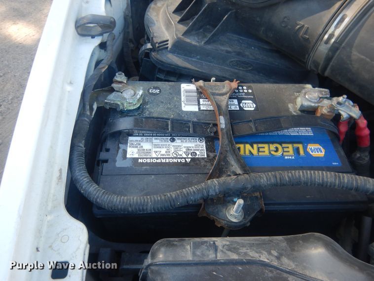 image for item HU9471 2017 Ford F450  flatbed pickup truck