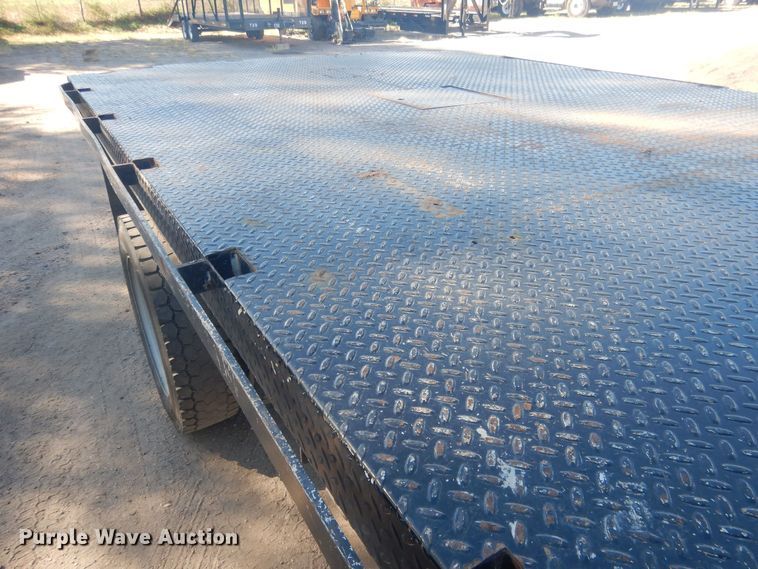 image for item HU9471 2017 Ford F450  flatbed pickup truck