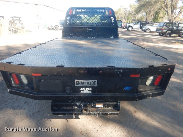 image for item HU9471 2017 Ford F450  flatbed pickup truck