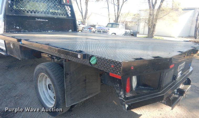 image for item HU9471 2017 Ford F450  flatbed pickup truck