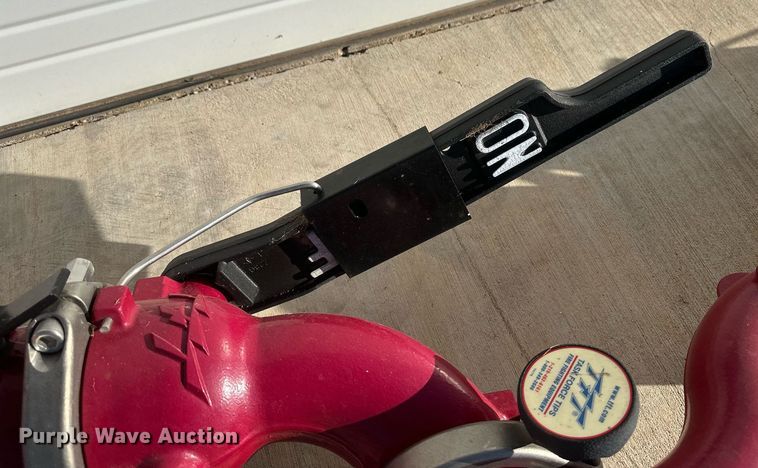 image for item IU9026 (4) Master Stream 1250 deck monitors