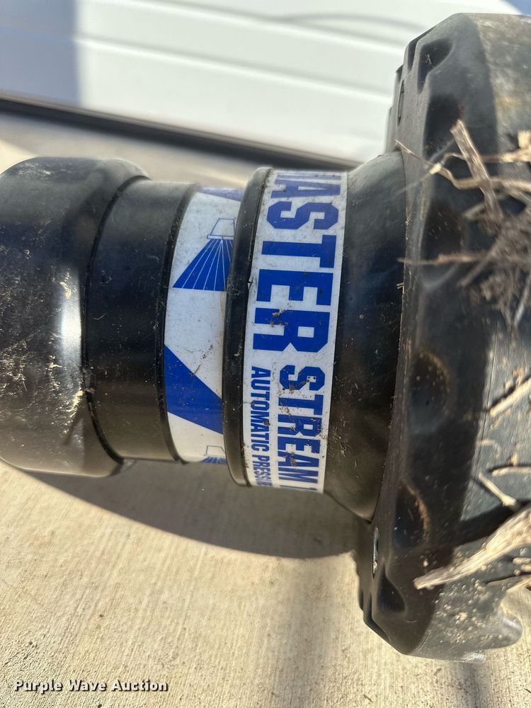 image for item IU9026 (4) Master Stream 1250 deck monitors