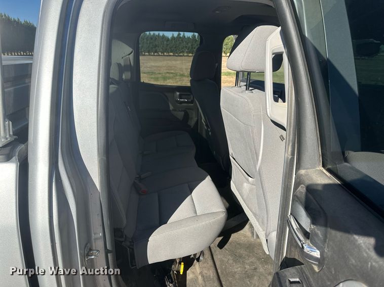 image for item IU9029 2016 GMC Sierra 1500  Double Cab pickup truck