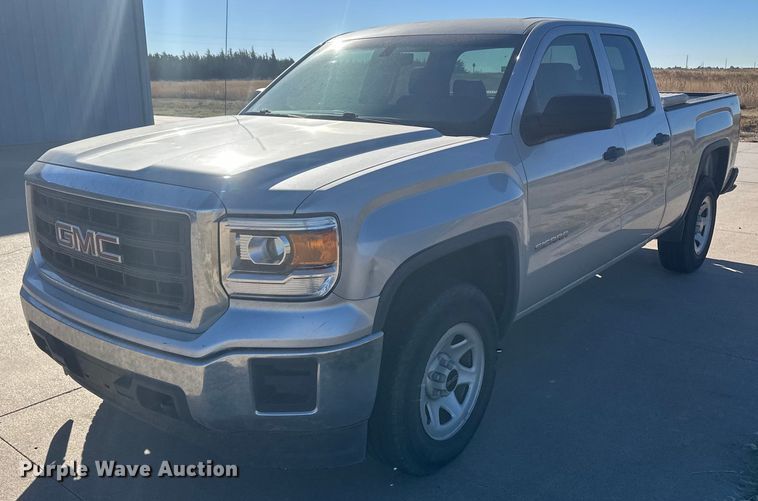 image for item IU9030 2014 GMC Sierra 1500  Double Cab pickup truck