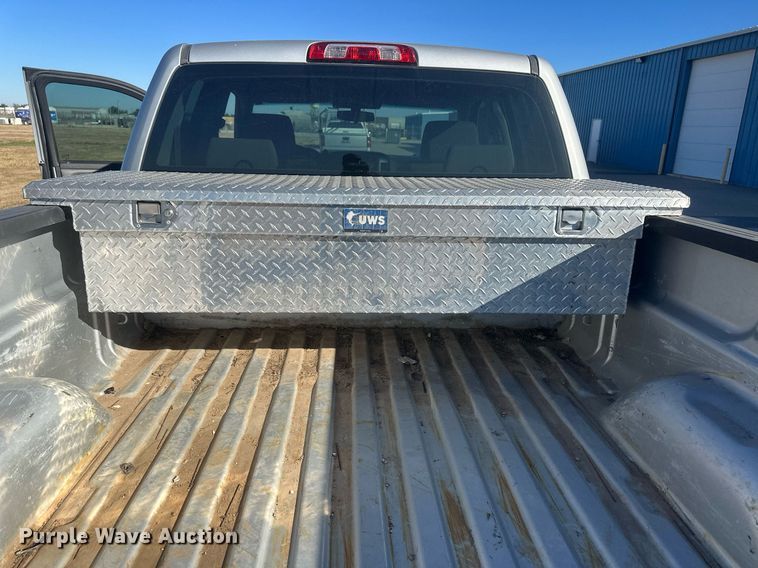 image for item IU9030 2014 GMC Sierra 1500  Double Cab pickup truck