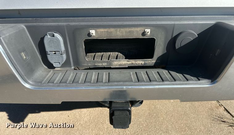 image for item IU9030 2014 GMC Sierra 1500  Double Cab pickup truck