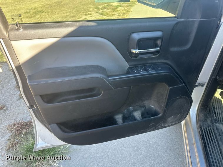 image for item IU9030 2014 GMC Sierra 1500  Double Cab pickup truck