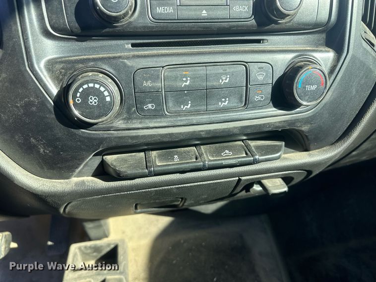 image for item IU9030 2014 GMC Sierra 1500  Double Cab pickup truck