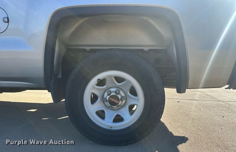 image for item IU9030 2014 GMC Sierra 1500  Double Cab pickup truck