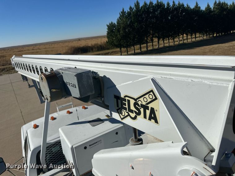 image for item IU9031 1994 Ford F450 Super Duty  bucket truck