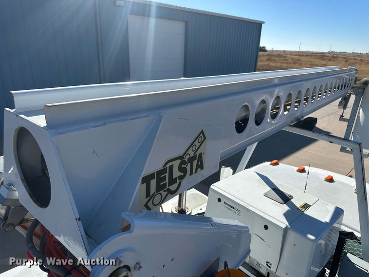 image for item IU9031 1994 Ford F450 Super Duty  bucket truck