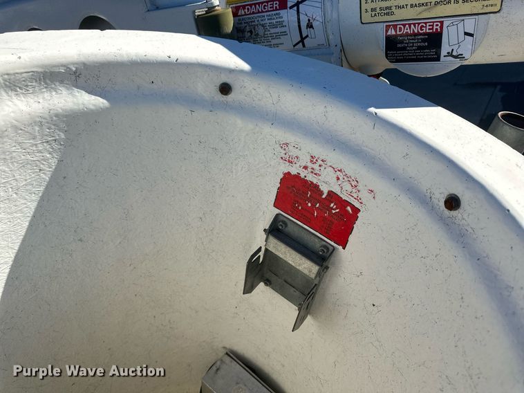 image for item IU9031 1994 Ford F450 Super Duty  bucket truck