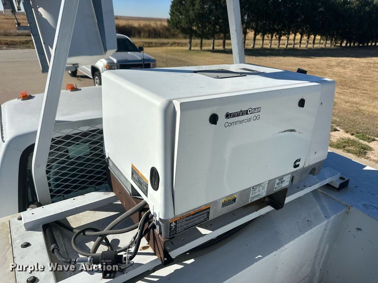 image for item IU9031 1994 Ford F450 Super Duty  bucket truck