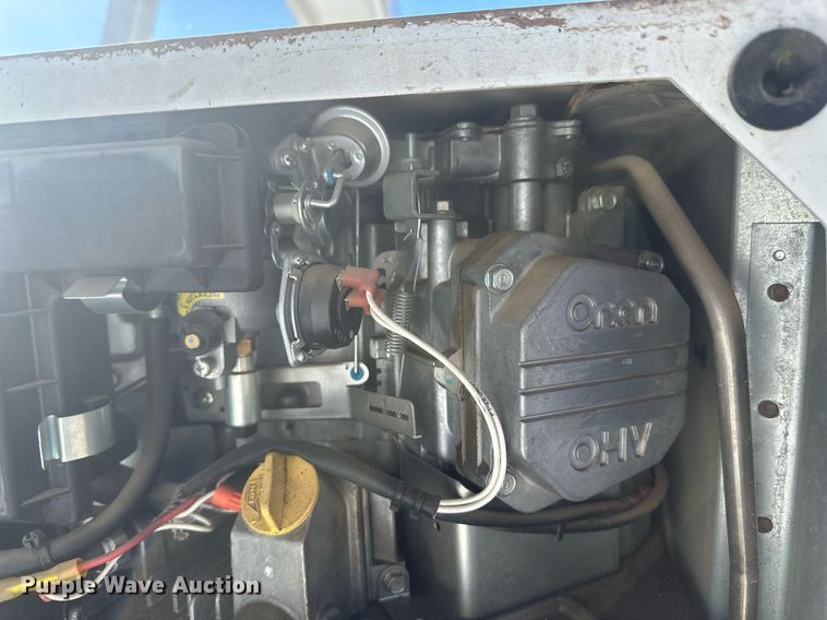 image for item IU9031 1994 Ford F450 Super Duty  bucket truck