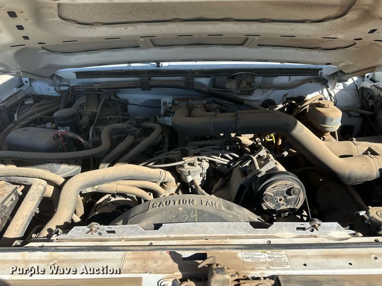 image for item IU9031 1994 Ford F450 Super Duty  bucket truck