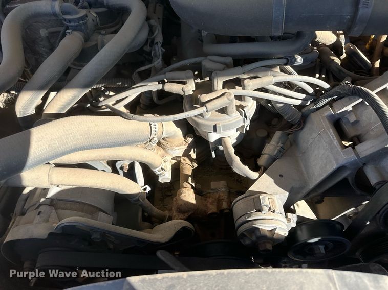 image for item IU9031 1994 Ford F450 Super Duty  bucket truck