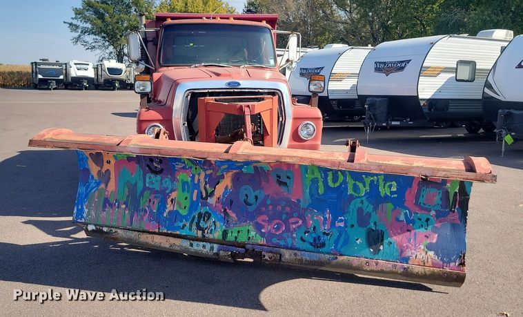 image for item JG9763 1985  Ford 8000  dump truck