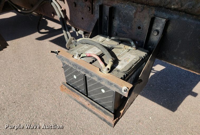 image for item JG9763 1985  Ford 8000  dump truck