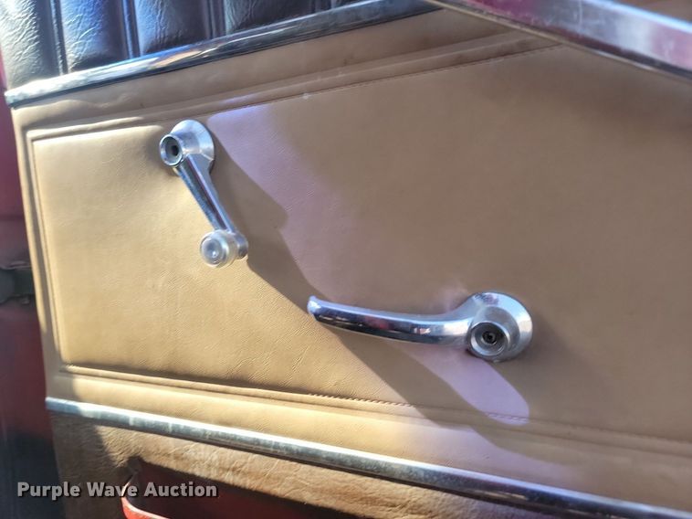 image for item JG9763 1985  Ford 8000  dump truck