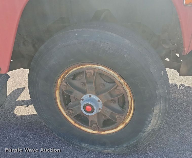 image for item JG9763 1985  Ford 8000  dump truck