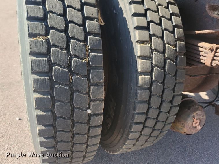 image for item JG9763 1985  Ford 8000  dump truck