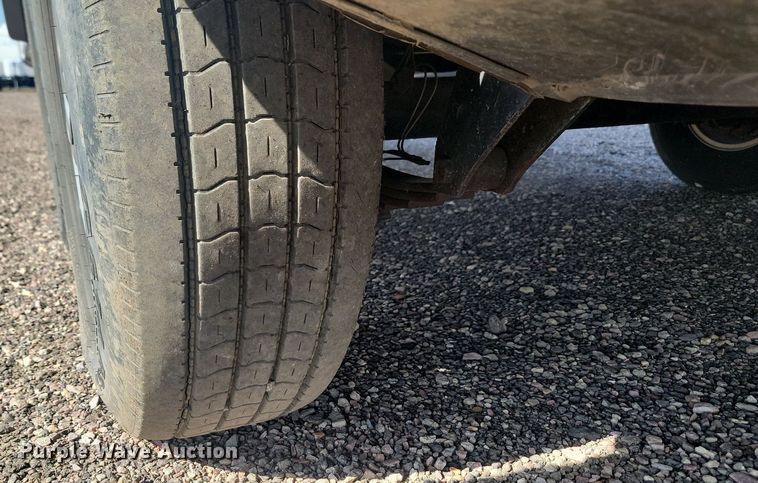 image for item JG9765 2006 Escalade 37K  camper