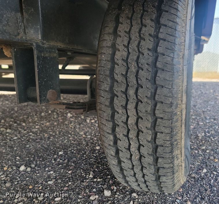 image for item JG9766 2011 Forrest River Coachmen  camper