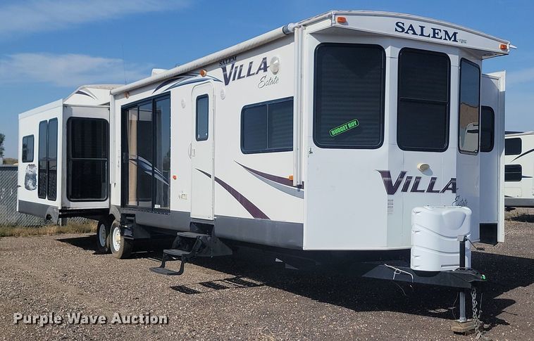 image for item JG9767 2014 Estate Villa  camper