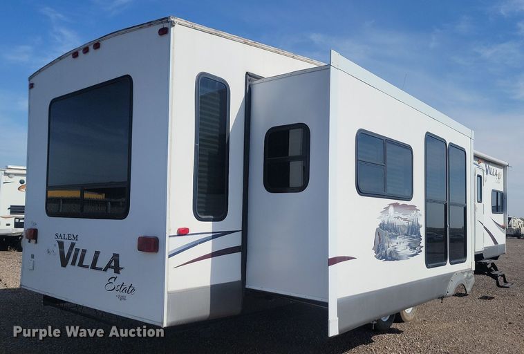 image for item JG9767 2014 Estate Villa  camper