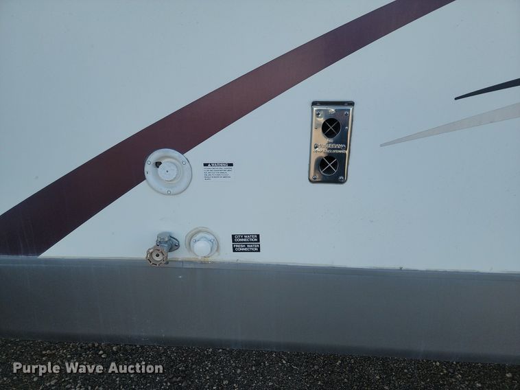 image for item JG9767 2014 Estate Villa  camper